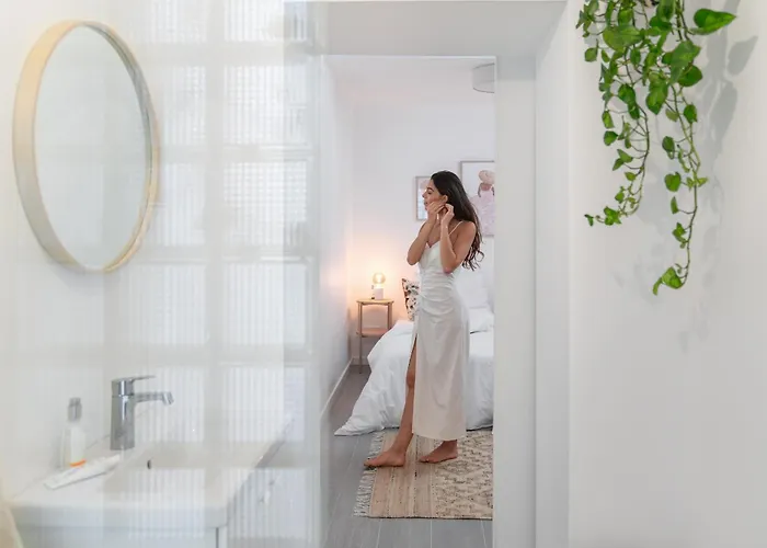 Barlavento By An Island *