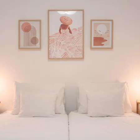 Barlavento By An Island *