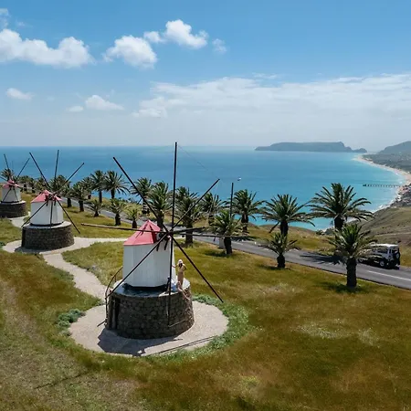 Barlavento By An Island